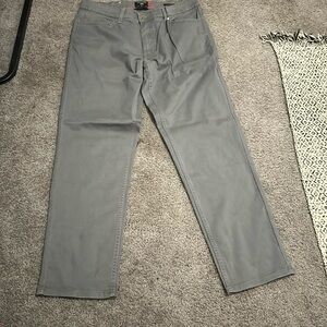 Dockers 33x30 Grey Slight Taper Leg Pants 
Non-Straight Leg